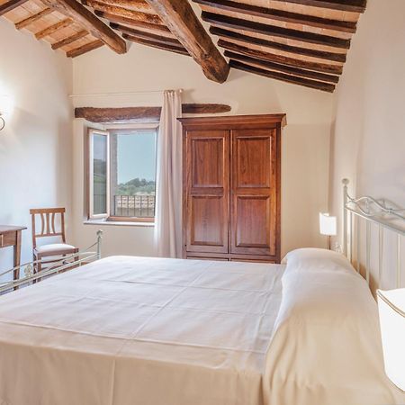 Antica Grancia Di Quercecchio Apartment Montalcino Luaran gambar