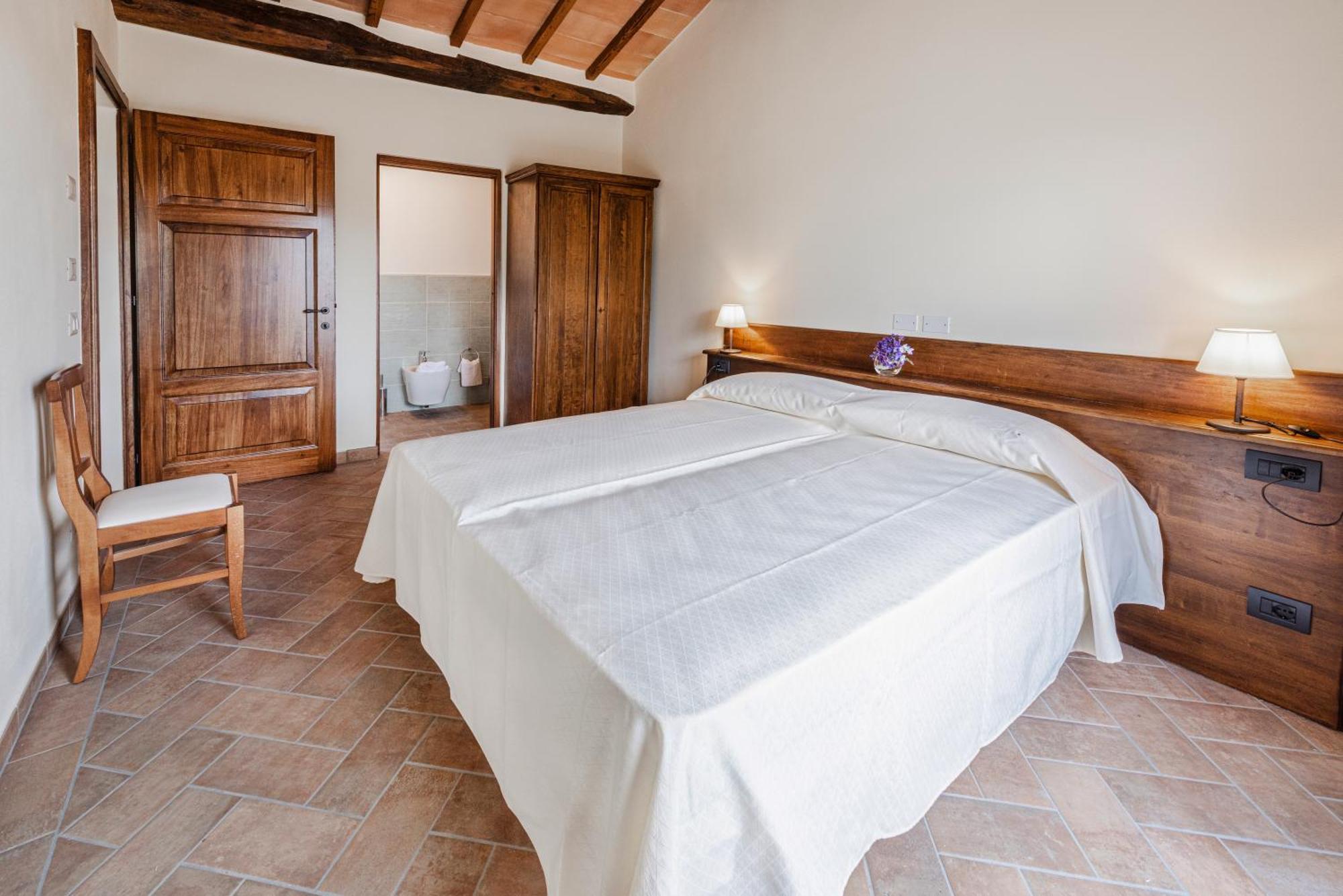 Antica Grancia Di Quercecchio Apartment Montalcino Luaran gambar