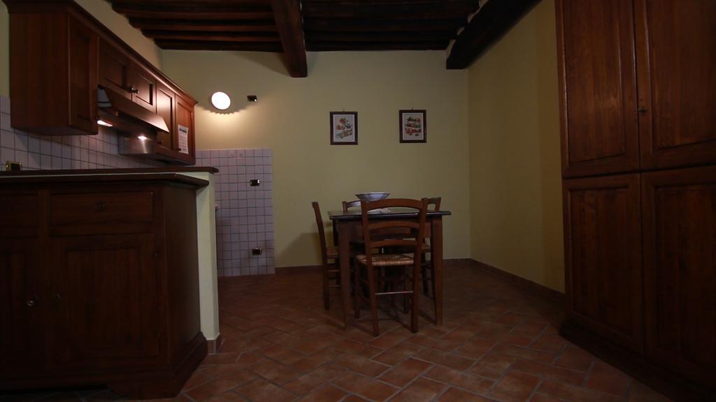 Antica Grancia Di Quercecchio Apartment Montalcino Luaran gambar
