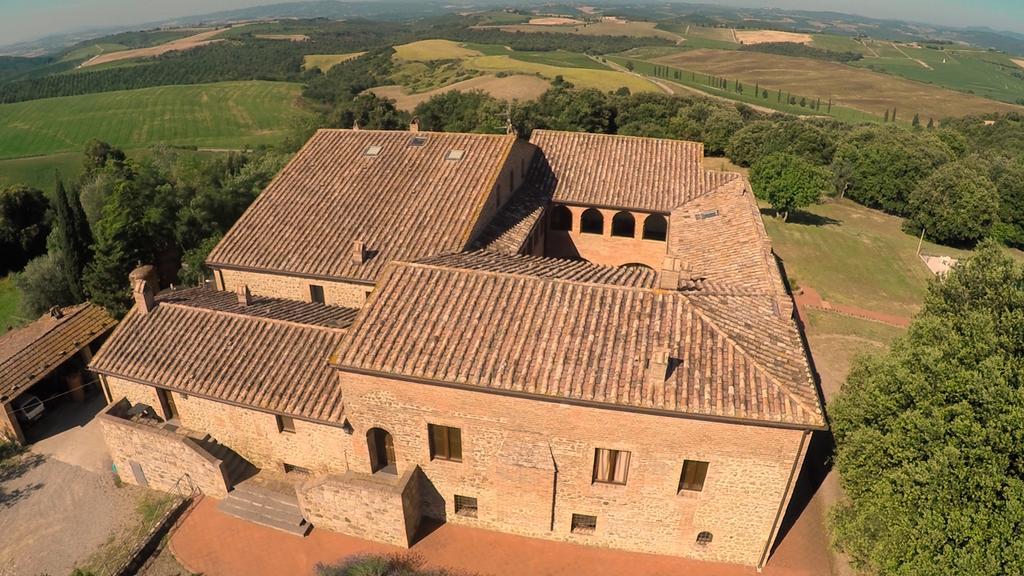 Antica Grancia Di Quercecchio Apartment Montalcino Luaran gambar