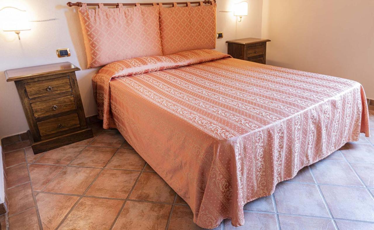 Antica Grancia Di Quercecchio Apartment Montalcino Luaran gambar