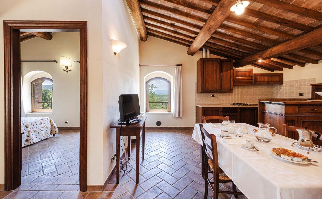 Antica Grancia Di Quercecchio Apartment Montalcino Luaran gambar